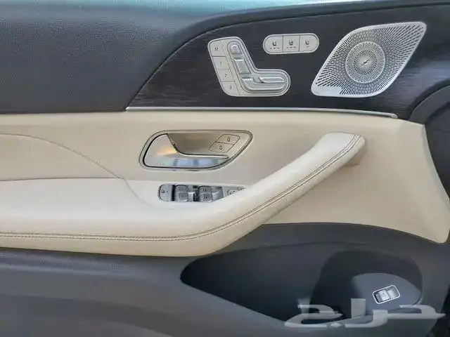 مرسيدس 2020 Mercedes-Benz GLS450 (عرض 3 صيانات مجانية) 9