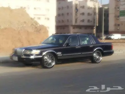 تتوفر جميع جموط الاصليه ونجاريه بجميع المقاسات 44