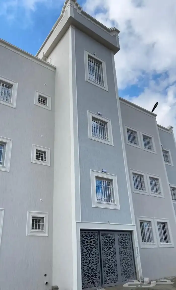 للإيجار شقق سكنيه كبيره في مدينة الباحه الكراء حي غثران 2