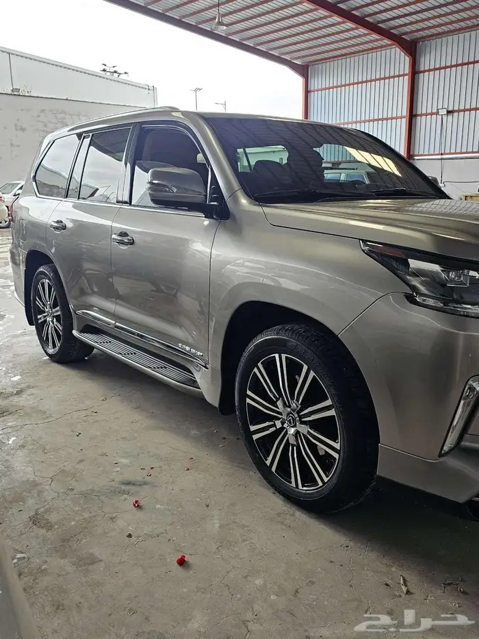 تخشييب ديكورات لكزس 16 - 21 - ترهيم لكزس 2021 23