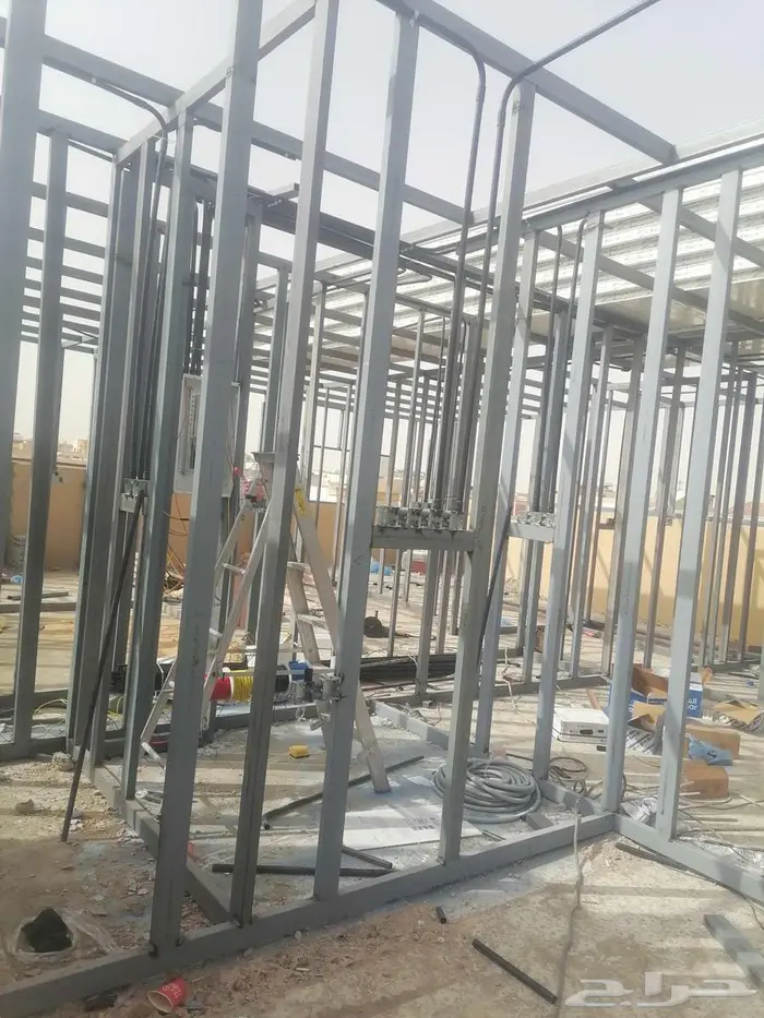 بناء ملاحق ساندويش بانل ترميم مباني 10