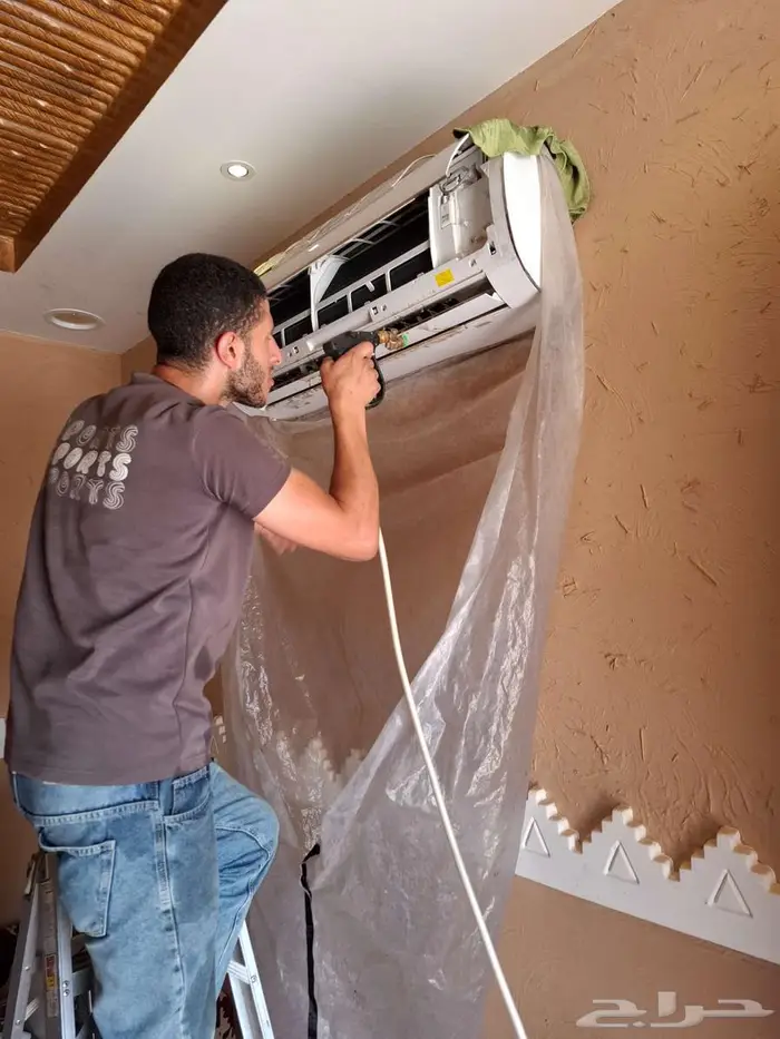 شركة تنظيف مكيفات شقق مجالس كنب فرشات مكافحه حشرات 3