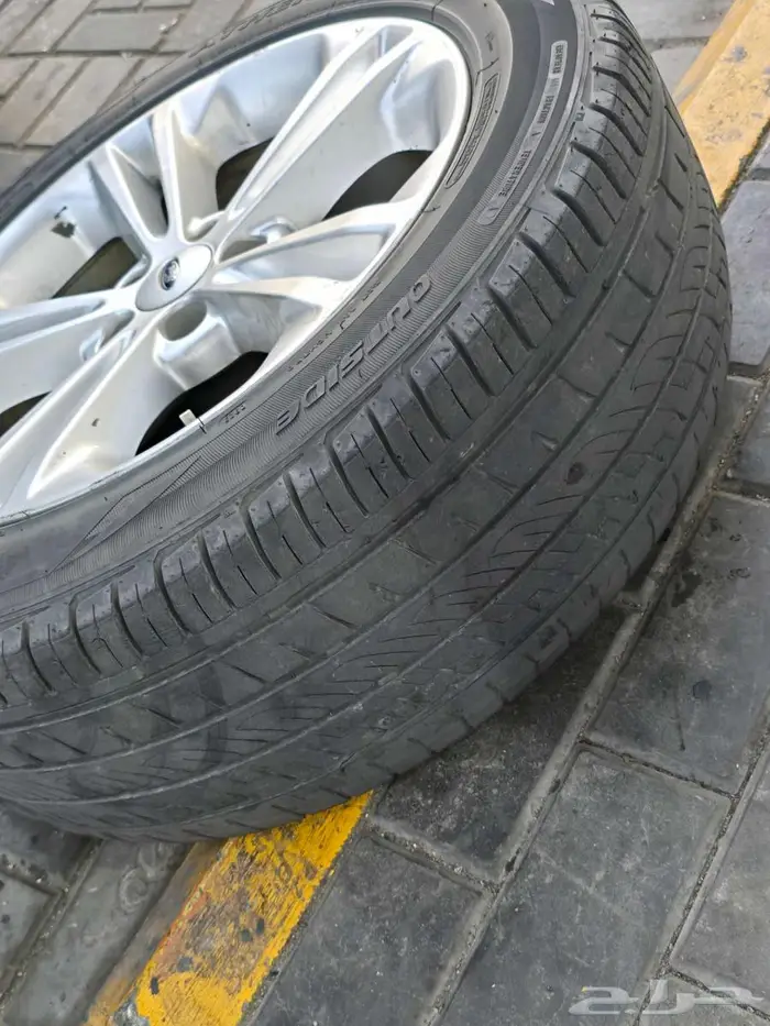 كفرات مقاس 18 للبيع منزلها من تورس 2