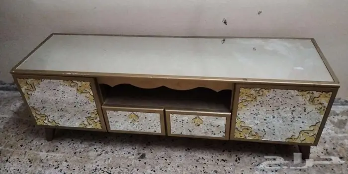 مجلس كامل البيع ماعاد الفرش 1