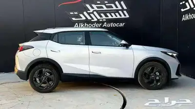 جاك امزوم GL gs3 نص فل 2025 لدى شركة عبدالمجيد الخضر 4