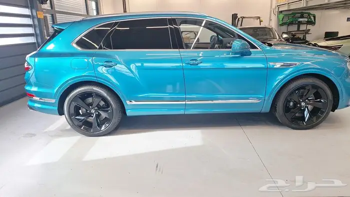 بنتلي Bentley Bentayga 2
