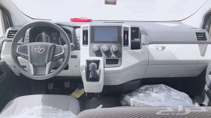 تويوتا هاي اس بضاعه سقف عادي ديزل 2025 3