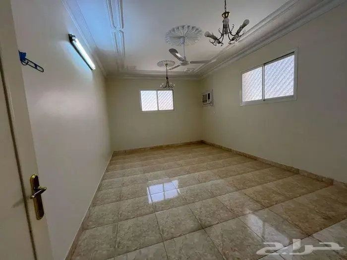 وحدة سكنية للايجار 4