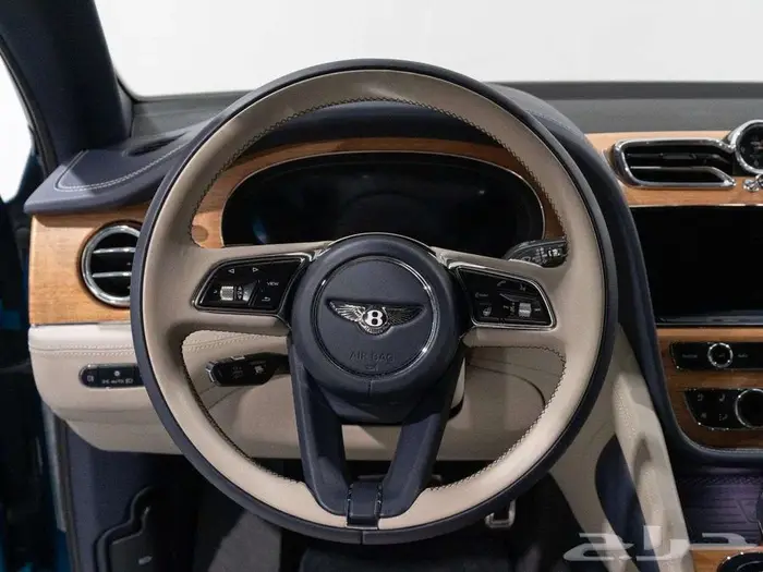 بنتلي Bentley Bentayga 4