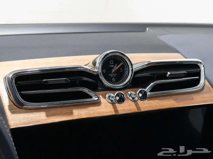 بنتلي Bentley Bentayga 10