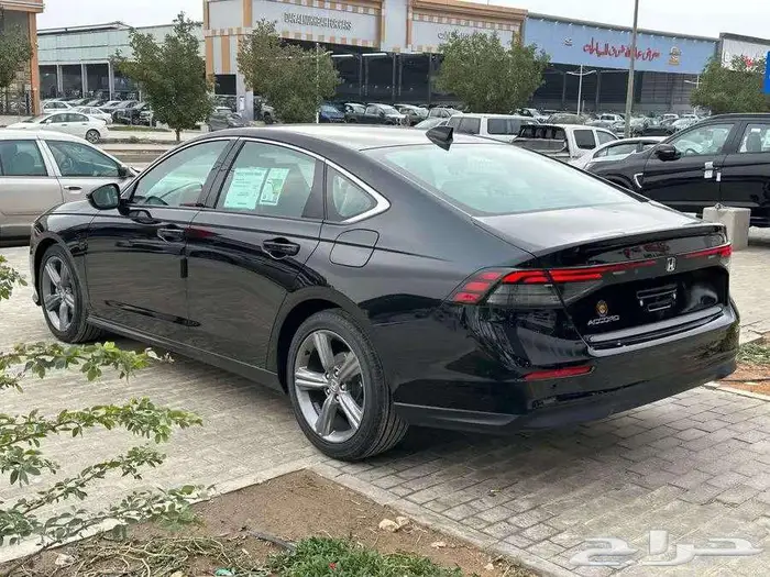 هوندا اكورد نص فل EX وستاندر LX سعودي 2025 بالنقد والتقسيط 4