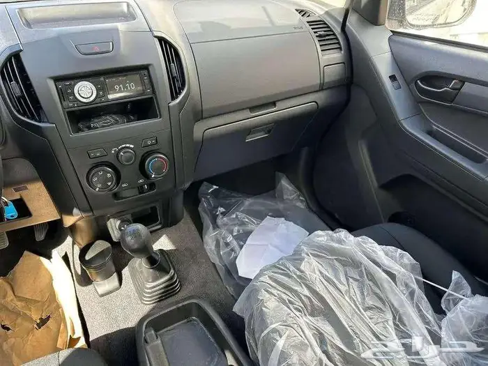 ايسوزو ديماكس غمارتين ستاندر 2025 5