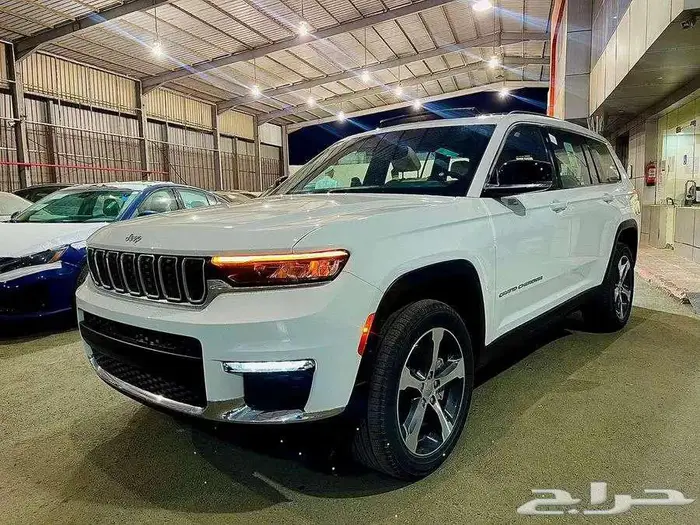 جيب شيروكي ليميتد 3.6 2023 كاش او تقسيط 6