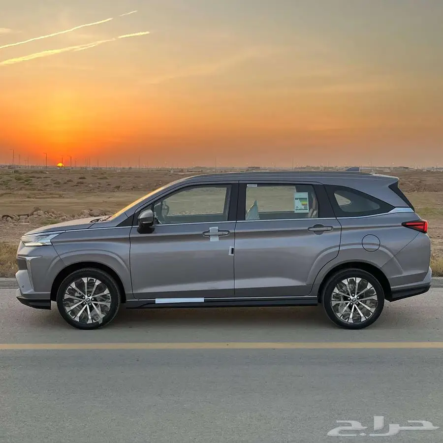 تويوتا فيلوز GLX بنزين 2025 - عروض للكاش 7