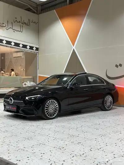 مرسيدس AMG 2023 C300 فل كامل . رصد الفخامة 6