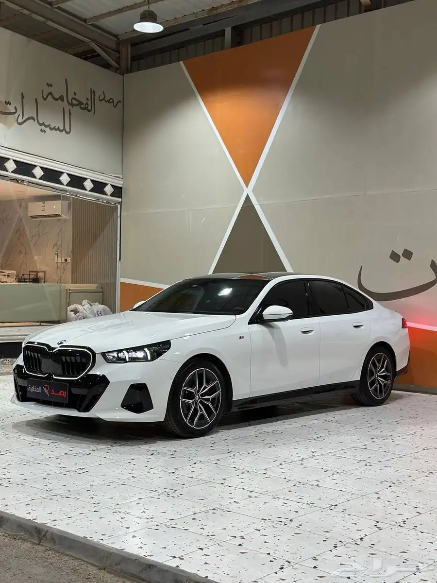 بي ام دبليو 520i kit M 2024 . رصد الفخامة 6