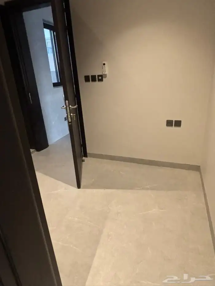 Large elegant apartment for rent in Al Mahdia district- شقة 10