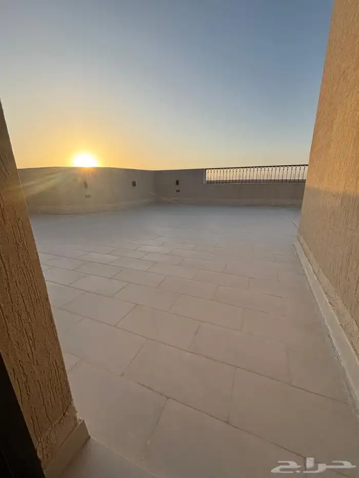 Large elegant apartment for rent in Al Mahdia district- شقة 14