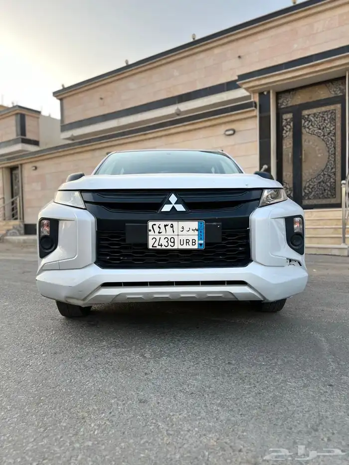 مستبيشي 10
