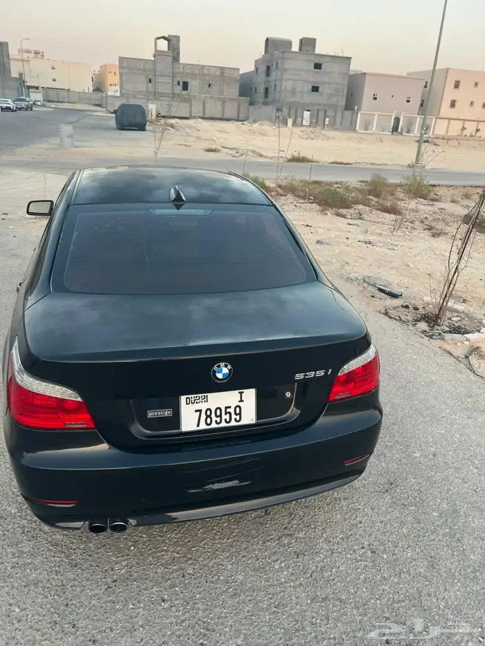 BMW 2008-535 لوائح دبي استخدام او تشليح 12