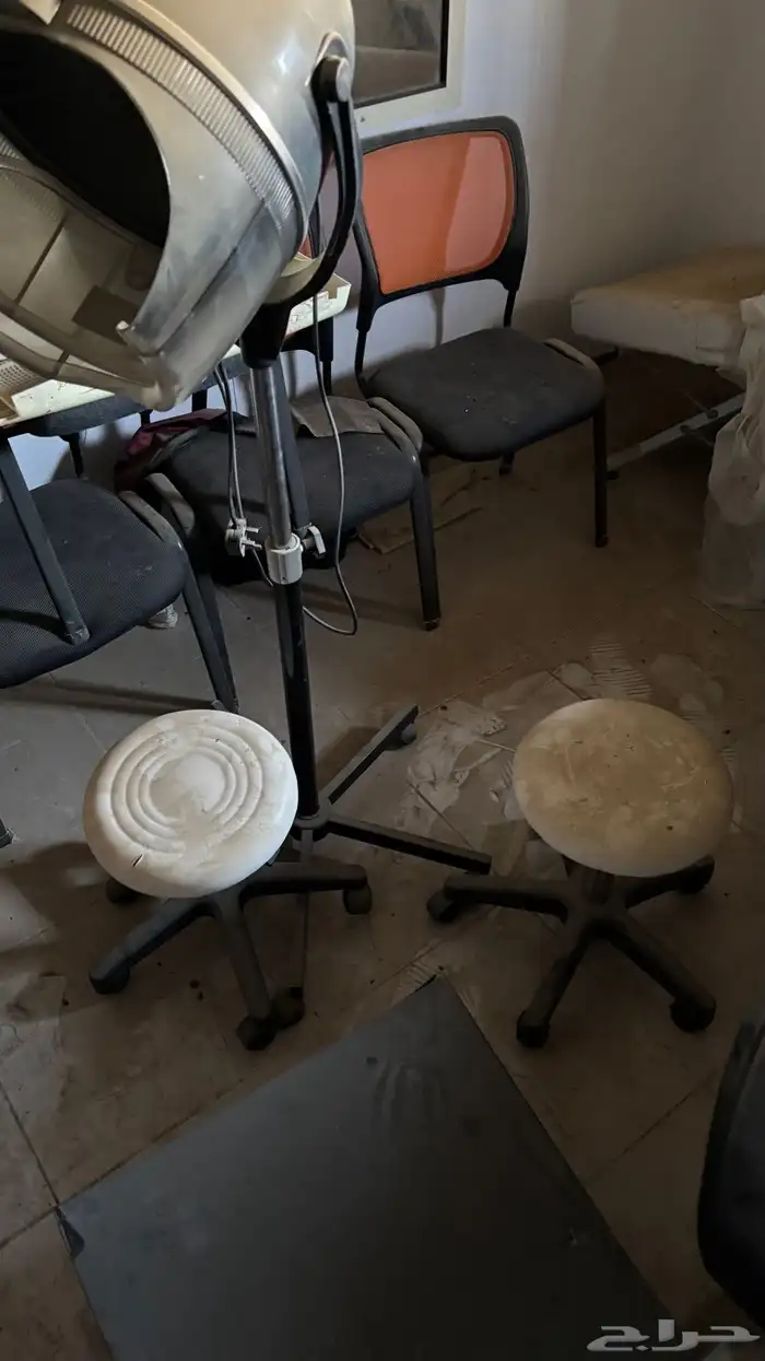 اغراض مشغل نسائي ( مشغل كامل بحميع ادواته ) - ينبع البحر 3