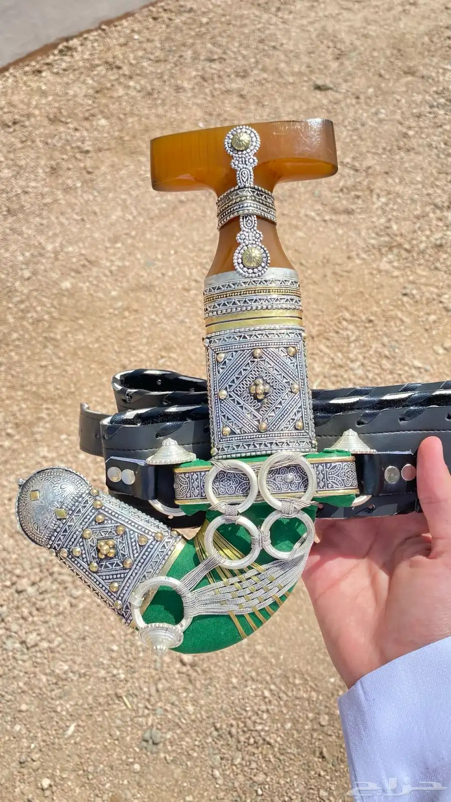 جنبية 0