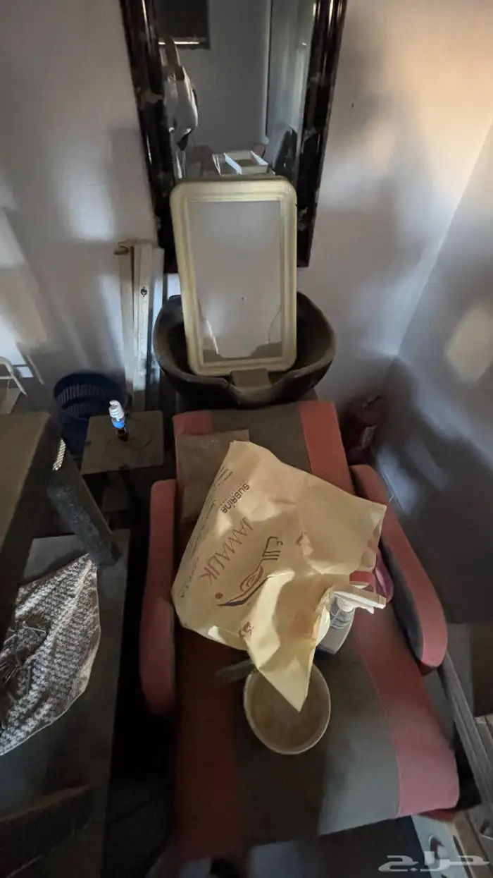 اغراض مشغل نسائي ( مشغل كامل بحميع ادواته ) - ينبع البحر 13