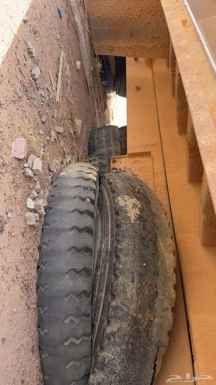 للبيع صندوق قلاب بوز سقس جفالي 8