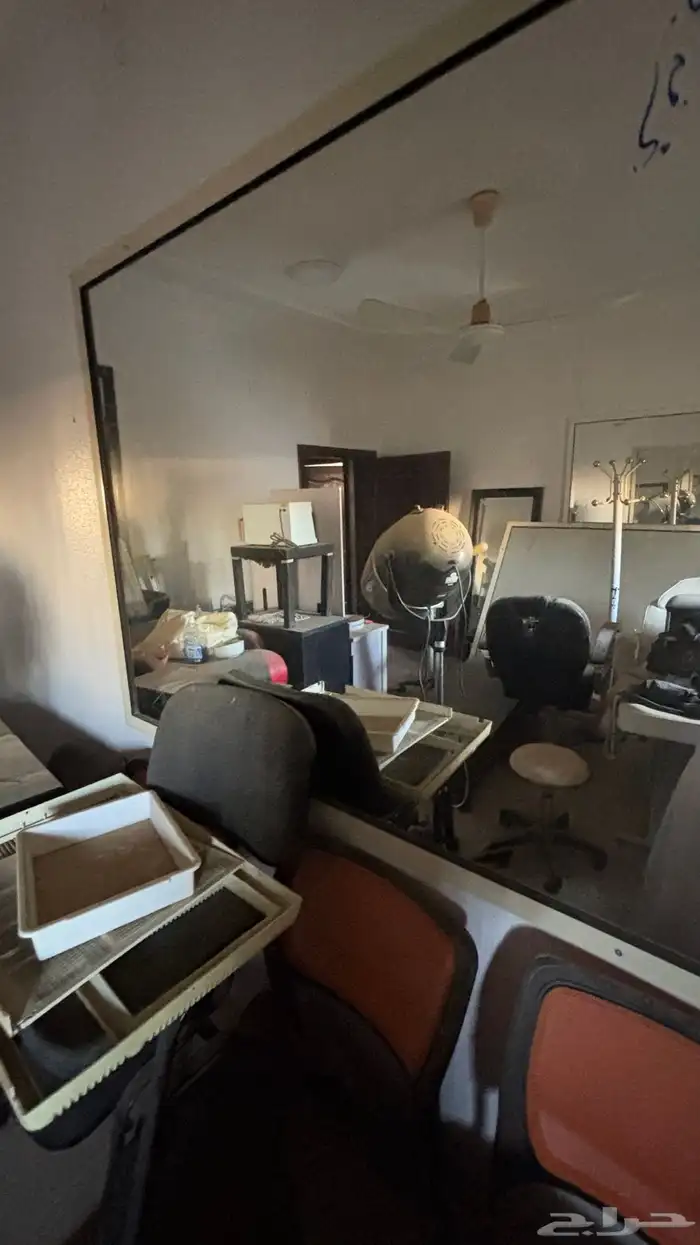 اغراض مشغل نسائي ( مشغل كامل بحميع ادواته ) - ينبع البحر 11