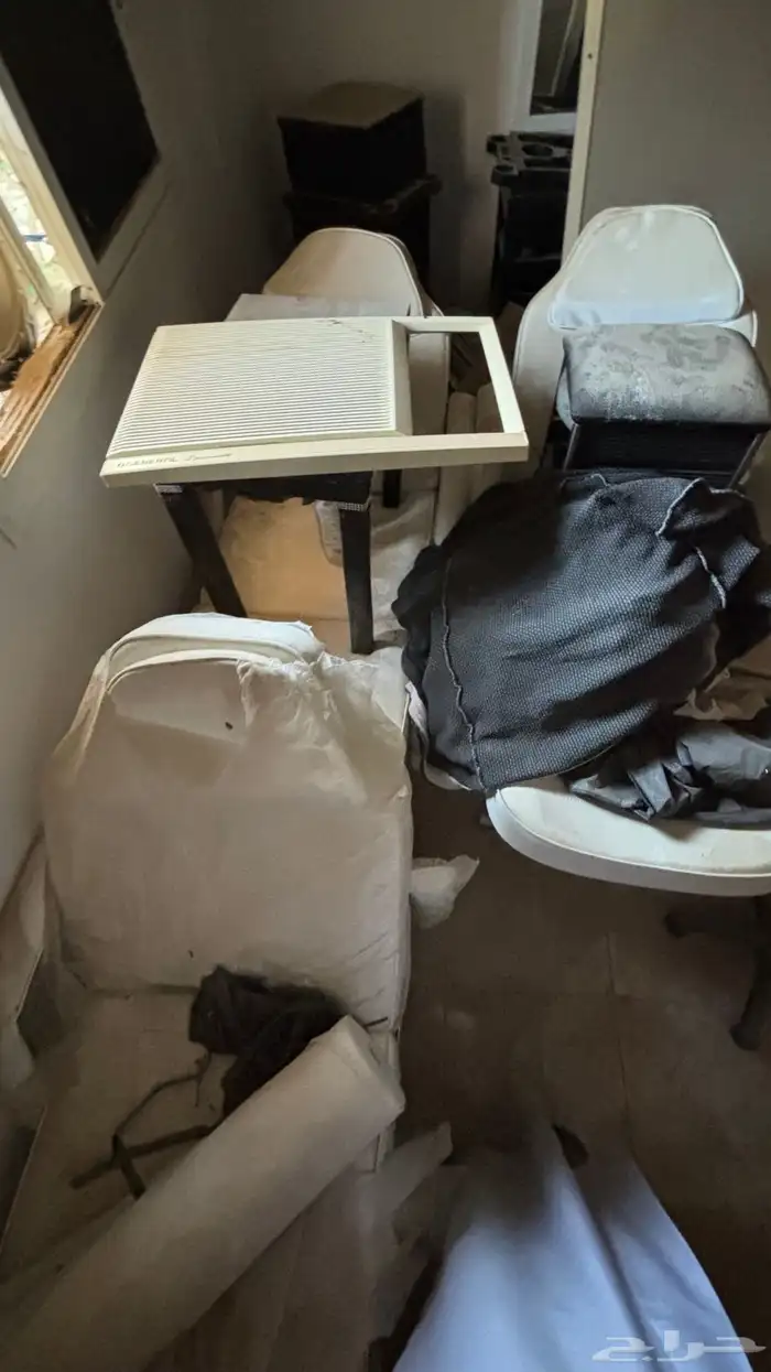 اغراض مشغل نسائي ( مشغل كامل بحميع ادواته ) - ينبع البحر 5