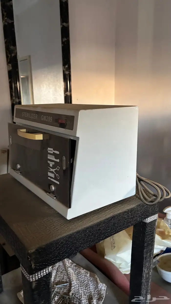 اغراض مشغل نسائي ( مشغل كامل بحميع ادواته ) - ينبع البحر 16