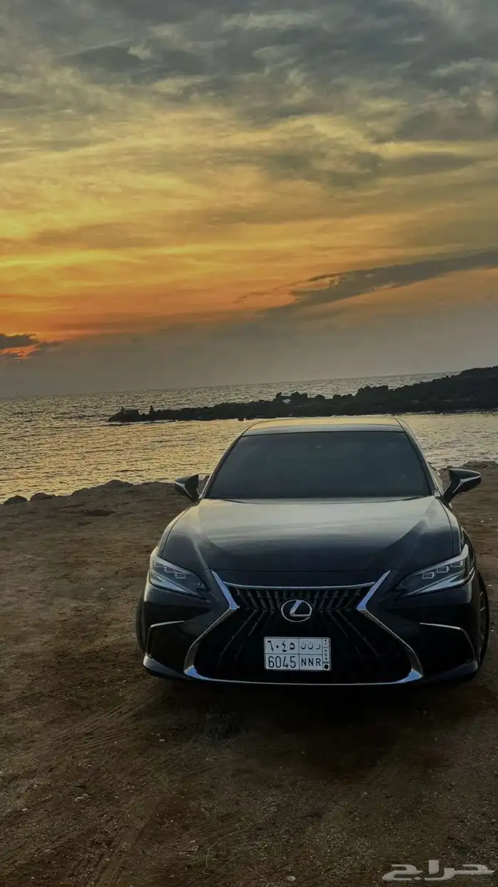 لكزس ES 350 اسود خليجي 3