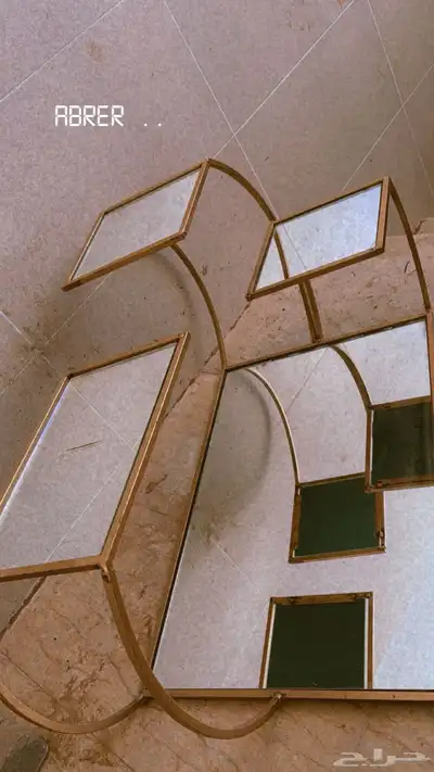طاولة شبكة بثلاث ارفف جديدة . 1