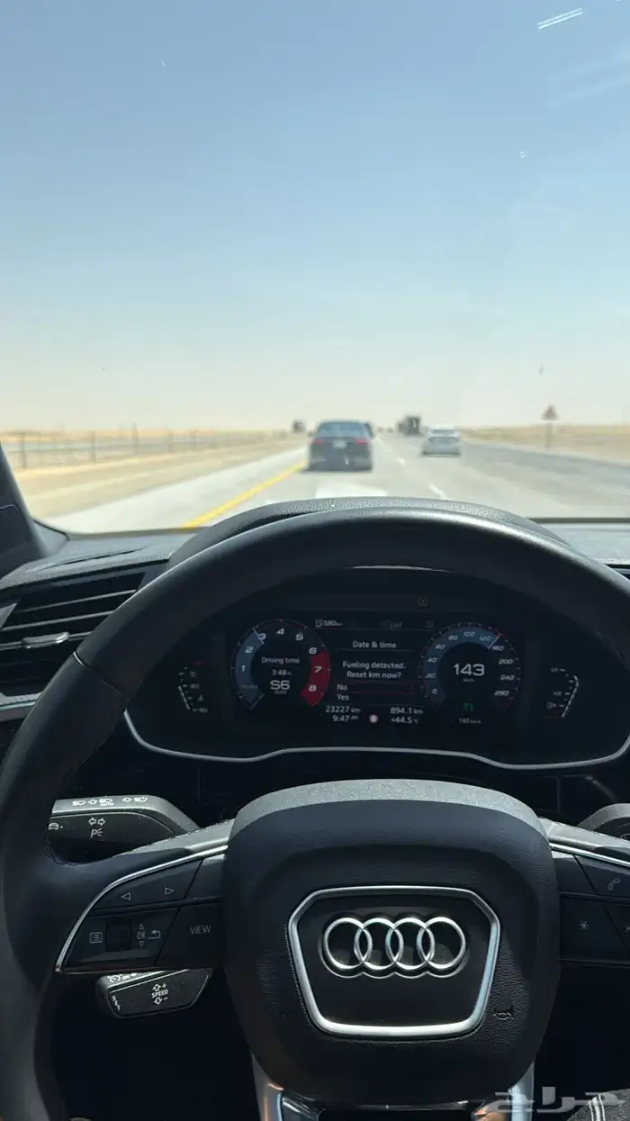 توصيل موظفات اشتراك شهري سائقه بنت بسياره فخمه 0