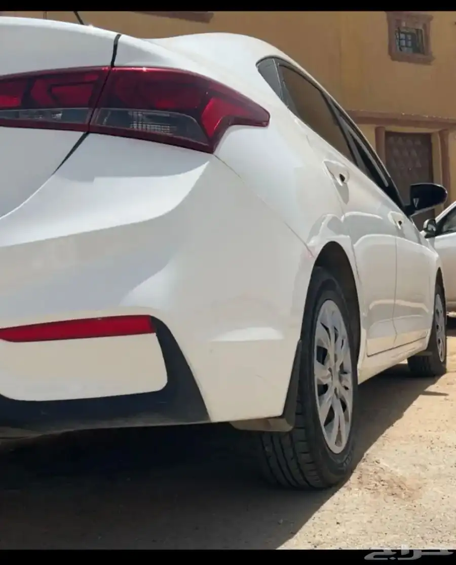 للبيع اكسنت وكالة م 2020 1