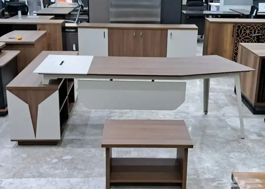 فخم مكاتب هق مدير جديد متوفر في كل مقاس و سعر الجملة 9