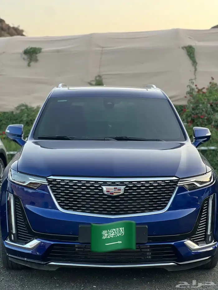 كاديلاك XT6 وكالة 2023 0