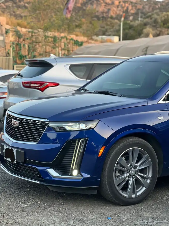 كاديلاك XT6 وكالة 2023 2