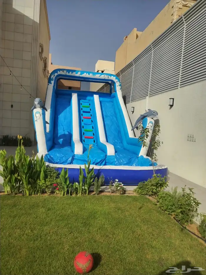 العاب استراحه شاليه اله ايسكريم نطيطات العاب مائيه 0