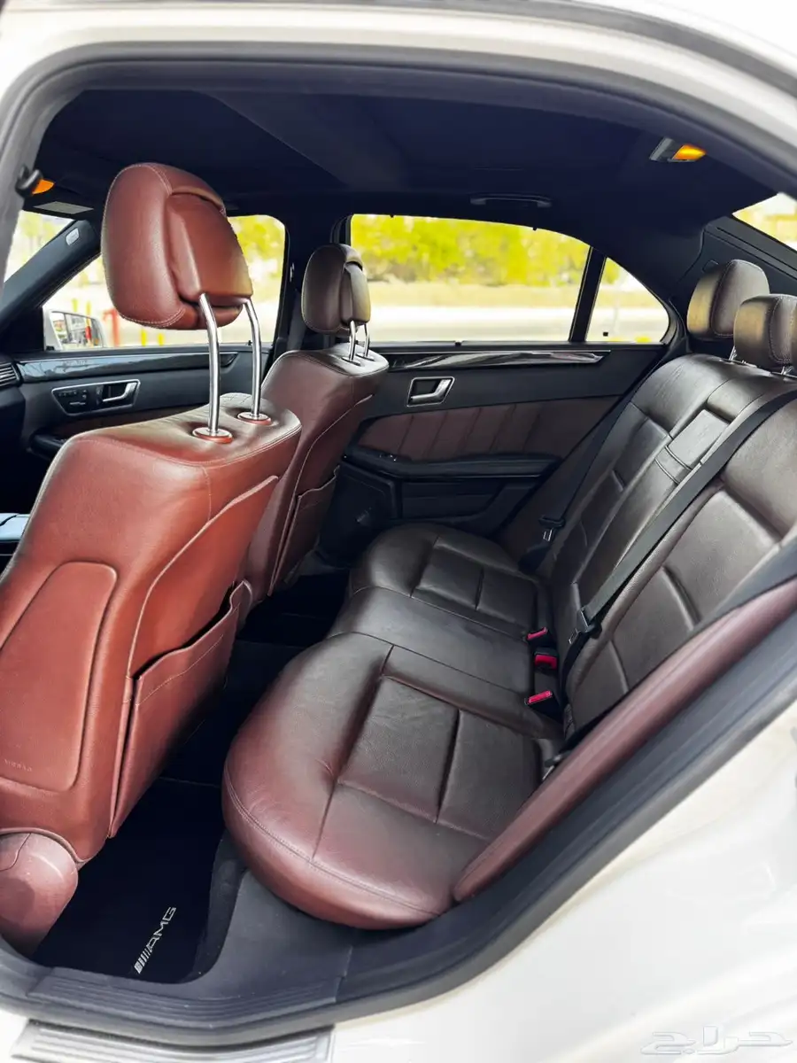Mercedes E300 AMG kit 17