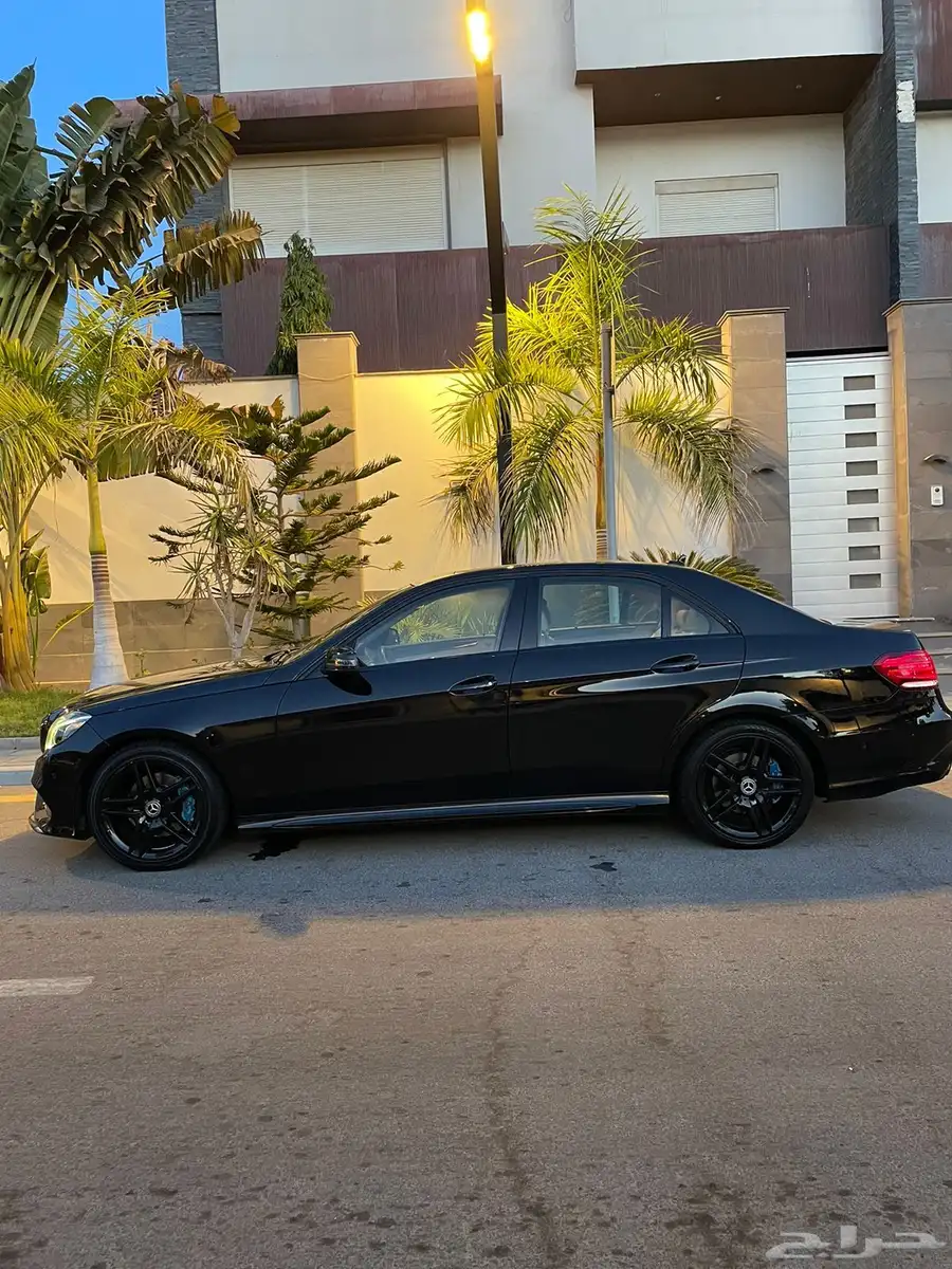 Mercedes E300 مرسيدس 300 19