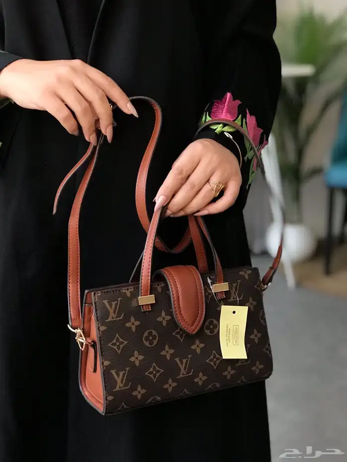 شنط عالميه ماركات الدفع عند الاستلام. 51
