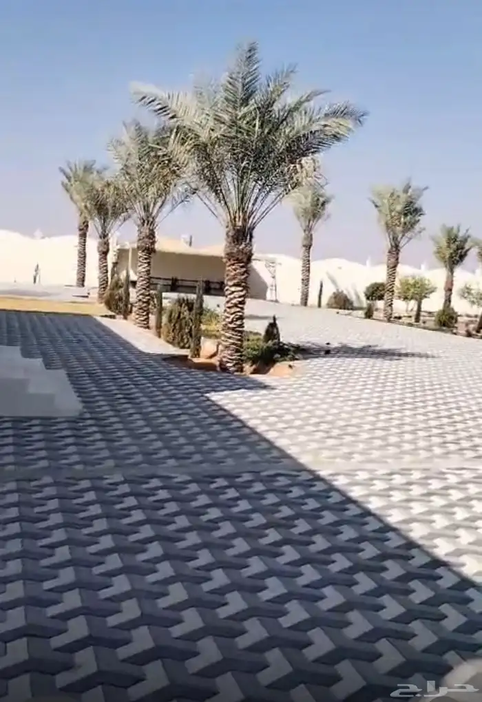 منتجع للبيع 0