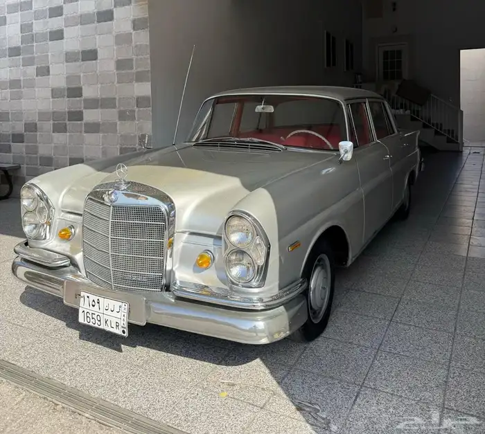 مرسيدس أنتيك موديل 1965 2