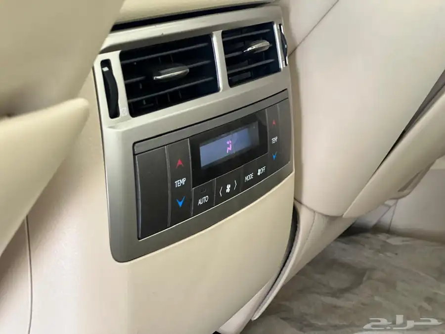سعودي نظيف 2012 Lexus 21