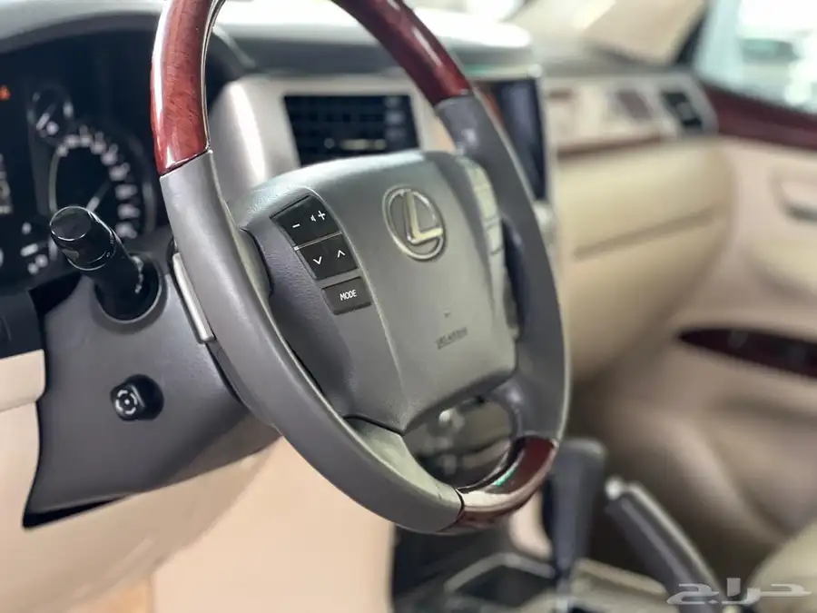 سعودي نظيف 2012 Lexus 10