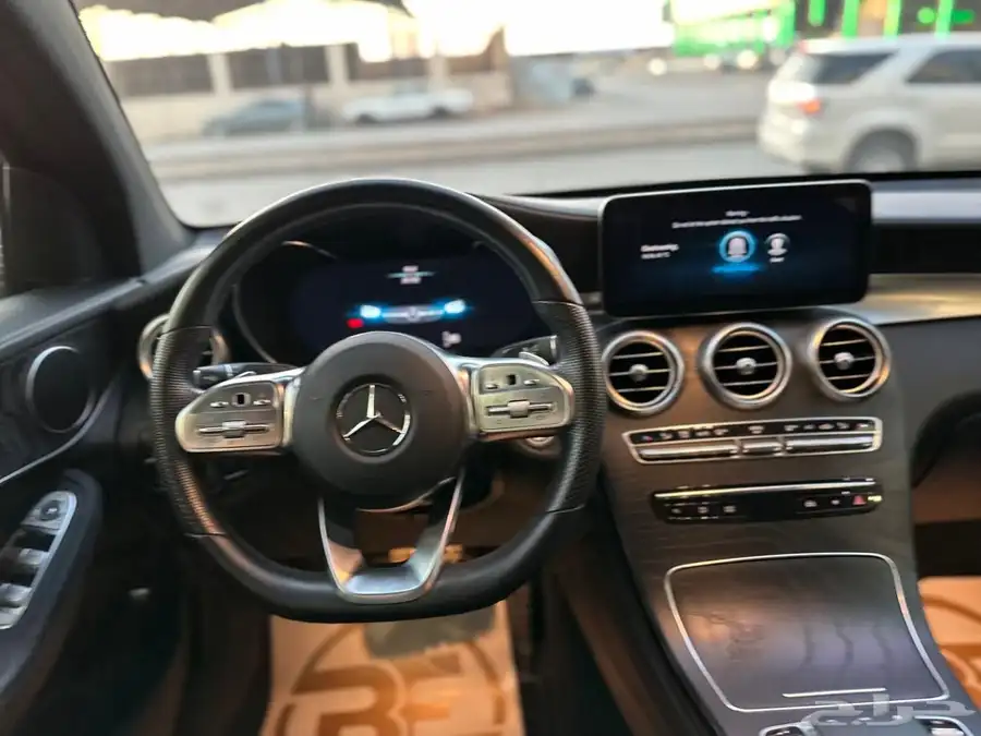 مرسيدس GLC300 11