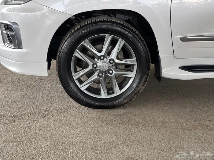 سعودي نظيف 2012 Lexus 35