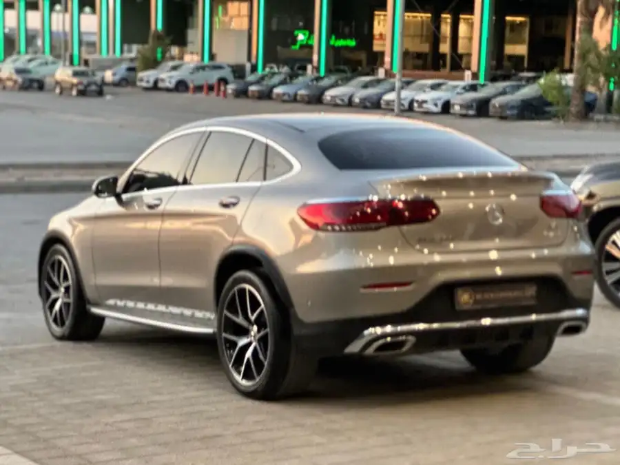 مرسيدس GLC300 5