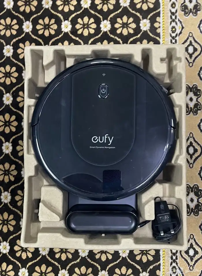 eufy ROBOVAC G10 HYBRID 2-IN-1 Vacuum   Mop 4